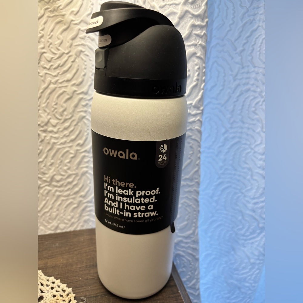 Owal 32 Ounce Water Bottle